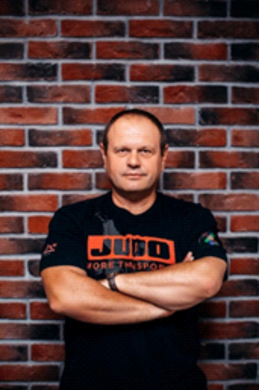 Крищук Юрий Александрович